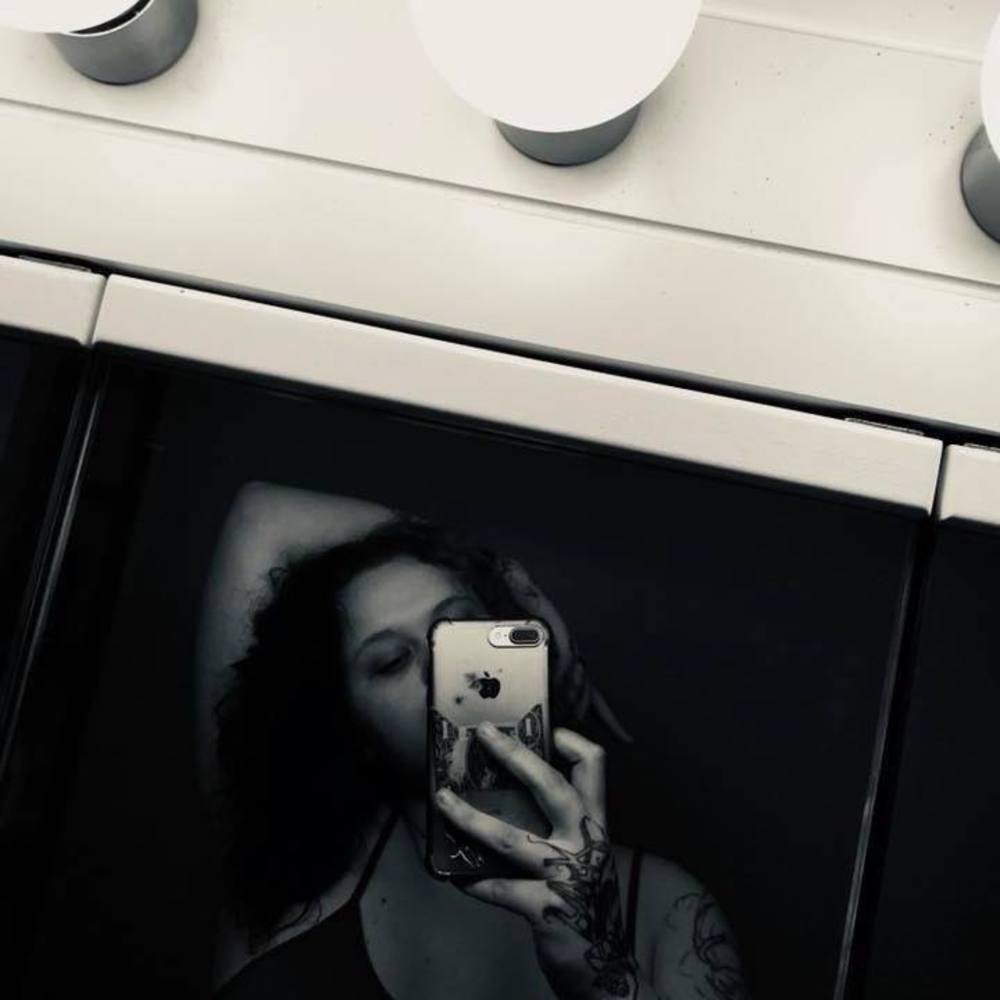 Meet your Posher, Sabrina